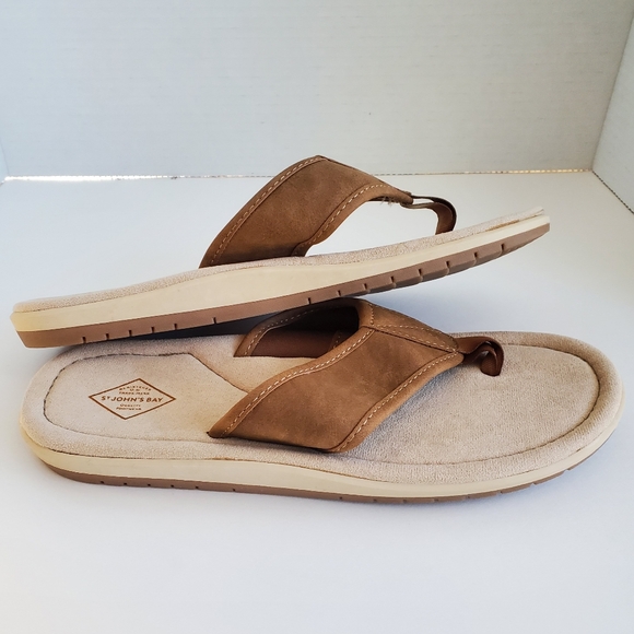St. John's Bay brand Flip Flops Men NWOT size:Small/7-8 Tan & Brown *READ* - Picture 9 of 13